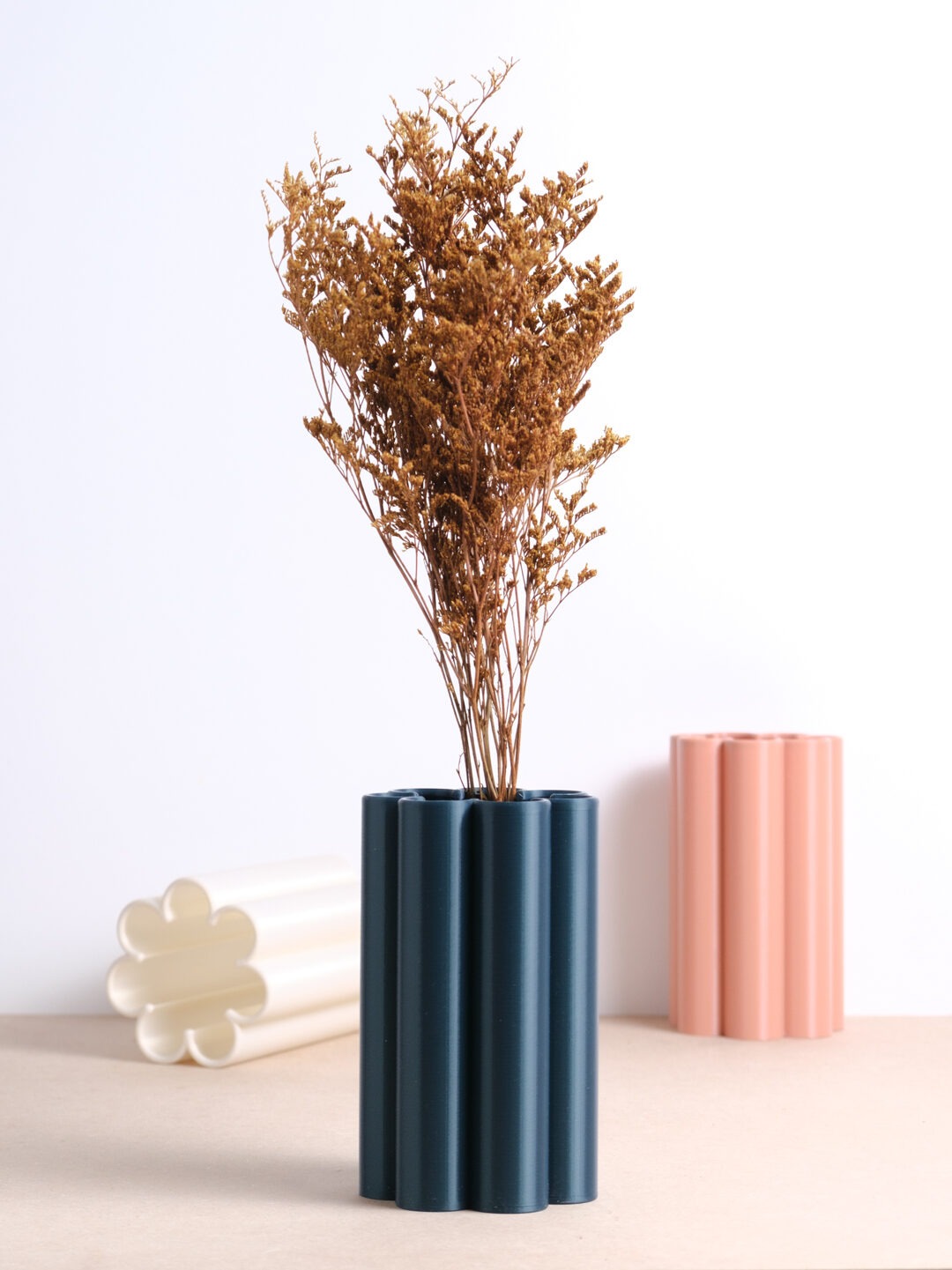 Ardoise Vase Parthenon sculpture granit rose nacre deco interieure design cadeau fleur sechee plumeau